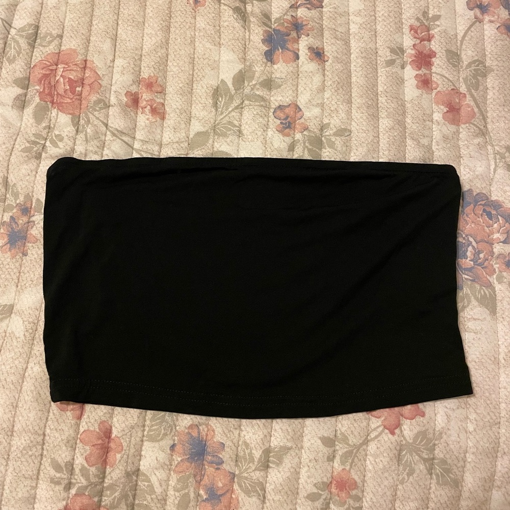 black tube top 🖤